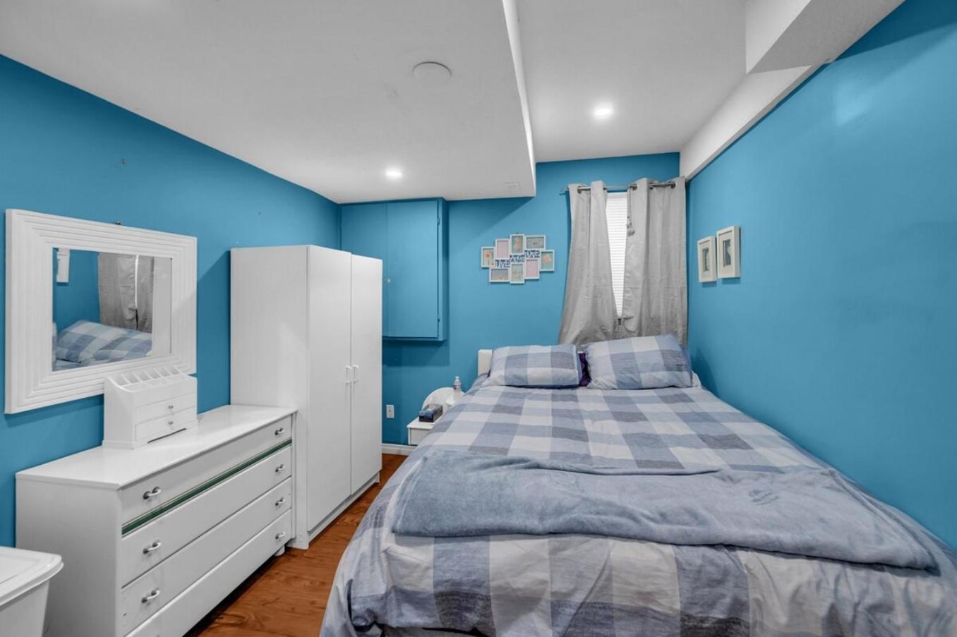 52-3 Bed Suite On Lake Central Ac By Airport YYC Exterior foto